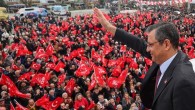 CHP Genel Başkanı Özgür Özel, 18 Mayıs’ta İstanbul’da ‘Büyük Eğitim Mitingi’ düzenleyeceklerini açıkladı