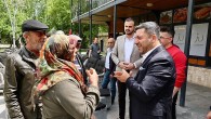 Nevşehir Belediye Başkanı Rasim Arı, Nejdet Ersan Parkı çevresindeki esnaflarla bir araya gelerek sorun ve isteklerini dinledi