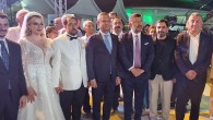 Güzelbahçe Belediye Başkanı Mustafa Günay, CHP Genel Başkanı Özgür Özel’inde katıldığı Melisa Yavaşoğlu ve Gaffar Çiçek’in düğün töreninde nikah şahitliği yaptı