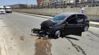 Otomobil bariyerlere çarptı: Sürücü kayıp