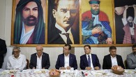 Ekrem İmamoğlu ve Esenyurt Belediye Başkanı Ahmet Özer ile Kıraç Cemevi’nde Alevi vatandaşların Muharrem matemi lokmasına ortak oldu
