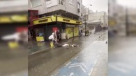 İzmir’de sağanak yağış faciaya yol açtı: Elektrik akımına kapılan iki kişi hayatını kaybetti