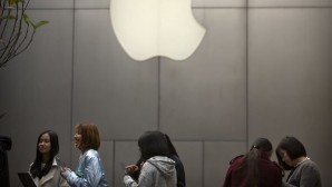 İki bankadan Apple hisseleri için Çin uyarısı