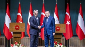 Erdoğan: Gerilimi tırmandıracak adımlardan imtina edilmeli