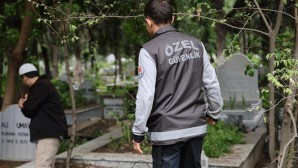 Adana’da mezarlıkta ‘Sahte hoca’ denetimi