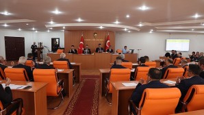 Karaman Belediye Meclisi yeni dönemin ilk toplantısını yaptı