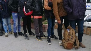 Edirne’de 12 kaçak göçmen yakalandı