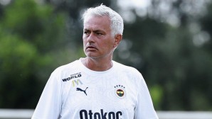 Fenerbahçe’de Jose Mourinho’dan transfer açıklaması! “Elimizdeki oyuncuları tutacağız…”