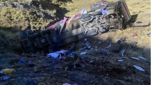 Peru’da otobüs uçuruma yuvarlandı: 21 ölü