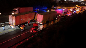 TEM’de feci kaza: 2 ölü, 4 yaralı