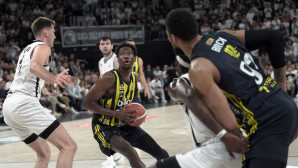 Fenerbahçe seriyi 3-1’e getirdi