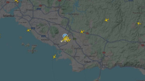 İnişe geçen uçağa lazer tuttular