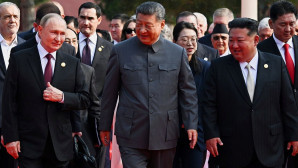 Putin, Kim ve Şi yan yana