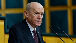 Bahçeli’den Galatasaray’a kutlama