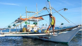 Filipinler’de balıkçı teknesinde patlama: 6 ölü