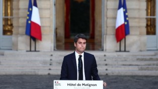 Sol sandıktan birinci çıktı, Fransa Başbakanı Attal istifa etti