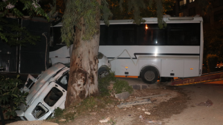 Karşı şeride geçip aracı biçti