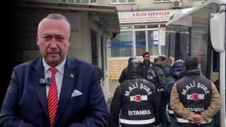 Özkan Yalım CHP’den ihraç edildi