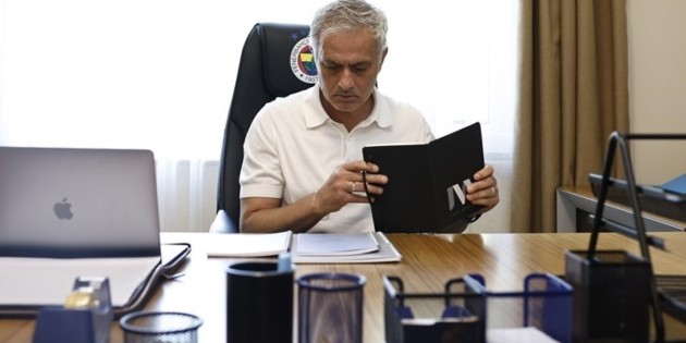 Jose Mourinho’dan Fenerbahçe paylaşımı!