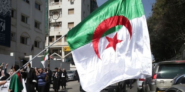 Cezayir: Siyonist saldırıyı şiddetle kınıyoruz