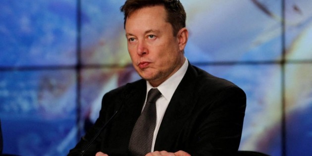 Elon Musk, Twitter’ı kendisini acele ettirmekle suçluyor