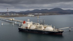 Rus LNG tesisi Asyalı bazı alıcılara teslimatı durdurdu