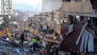 Sigorta eksperleri hasar tespiti için deprem bölgesinde