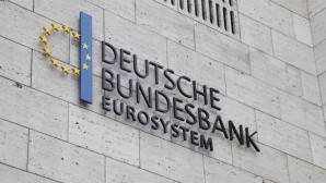 Bundesbank daralma tahminini revize etti