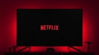 Netflix, ABD’de hesap paylaşımı için ücret almaya başlıyor