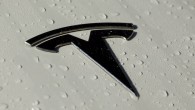 Tesla’nın araç içi oyun özelliği NHTSA tarafından onaylandı