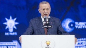 Erdoğan yeniden genel başkan seçildi