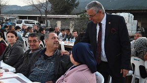 Başkan Topaloğlu’ndan belediye personeline iftar yemeği