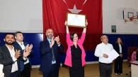 Başkan Kınay mazbatasını aldı