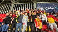 Menderes Belediye Başkanı İlkay Çiçek, Erzurum karşılaşmasında Göztepe’yi yalnız bırakmadı, maçı taraftarlarla birlikte izledi
