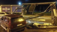 Maltepe’de alkollü sürücünün kullandığı otomobil, otobüs durağına daldı!