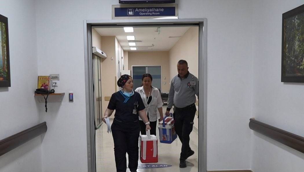 Beyin vefatı gerçekleşen 53 yaşındaki hastanın organları 5 bireye umut oldu