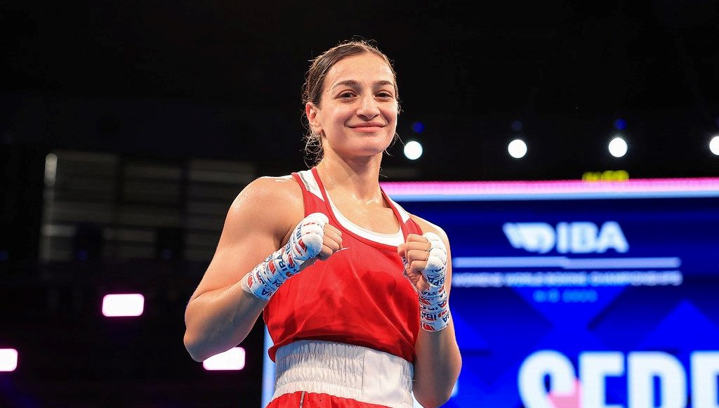 Buse Naz Çakıroğlu’ndan gümüş madalya