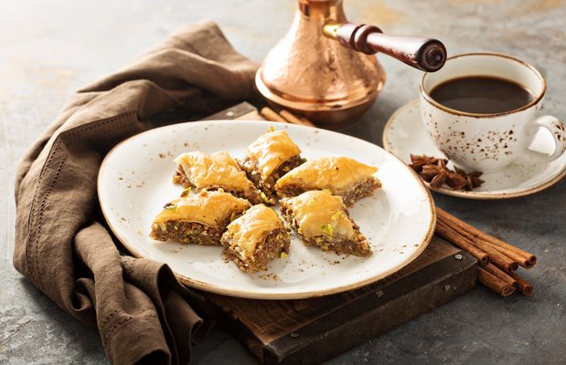 Ev Yapımı Cevizli Baklava Tarifi