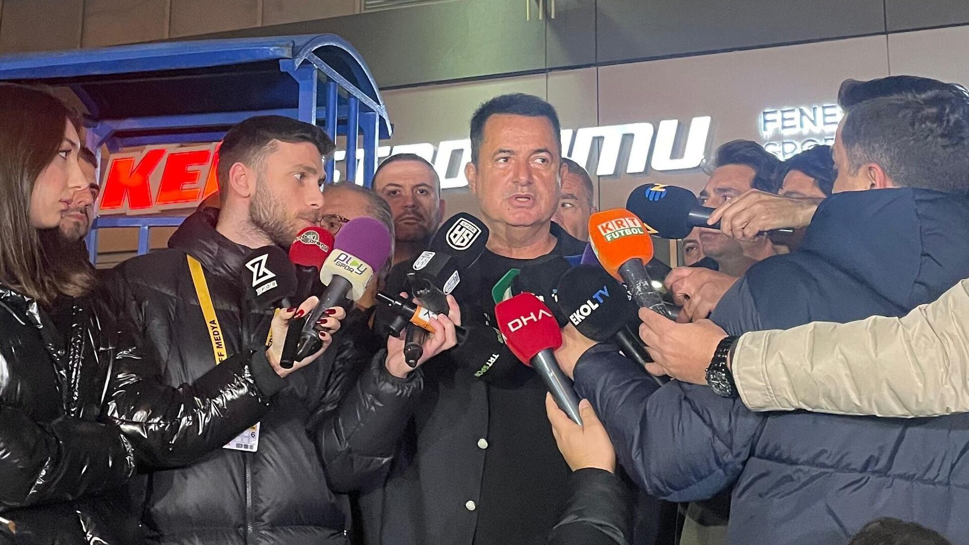 Fenerbahçe Asbaşkanı Acun Ilıcalı: Yabancı hakem istiyoruz