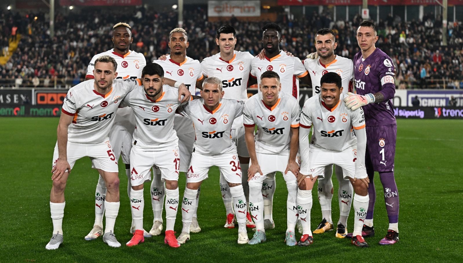 Galatasaray’da Okan Buruk’tan tek değişiklik
