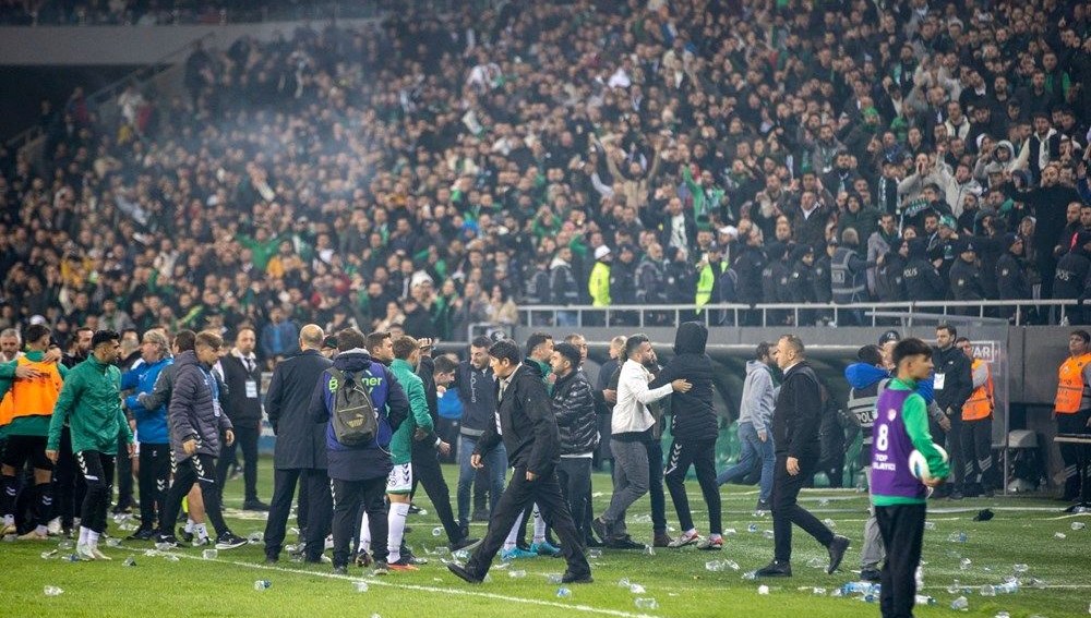 Kocaelispor-Sakaryaspor derbisinin biletleri karaborsada