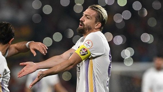 PFDK’dan Fenerbahçe, Galatasaray ve Göztepe’ye para cezası! Caner Erkin’e ise 3 maç men