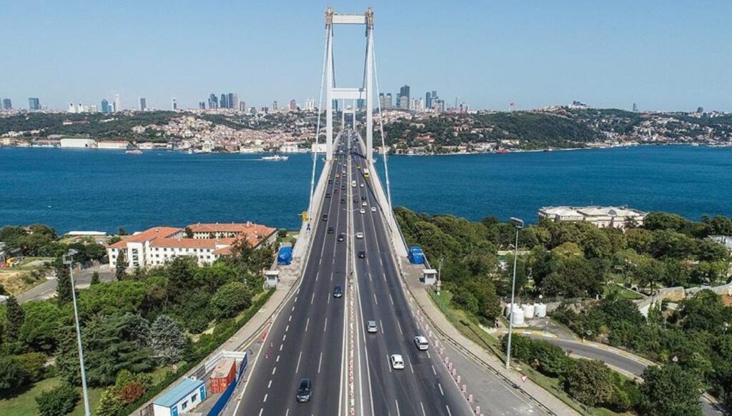 ramazan-bayrami-2025-baslangici-bayram-tatili-ne-vakit-basliyor-kac-gun-tatil-olacak-diyanet-qXDDJA5l.jpg