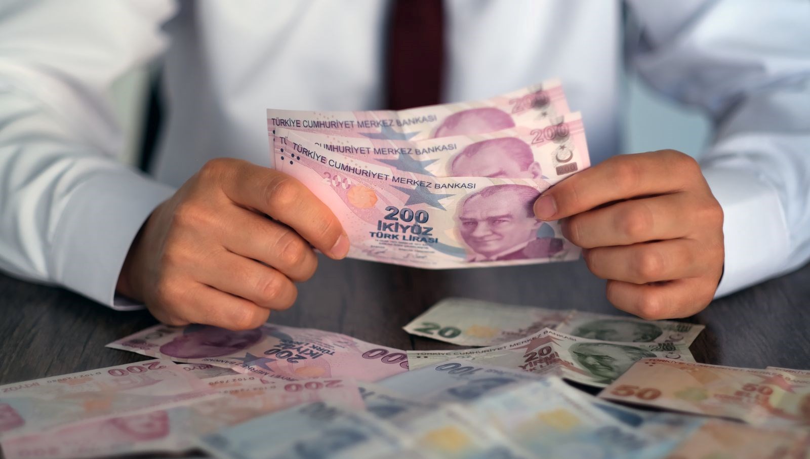 Tabipler neden vergi kaçırıyor? Doğum uzmanı 53 milyon lira kazandı, vergi ödemedi