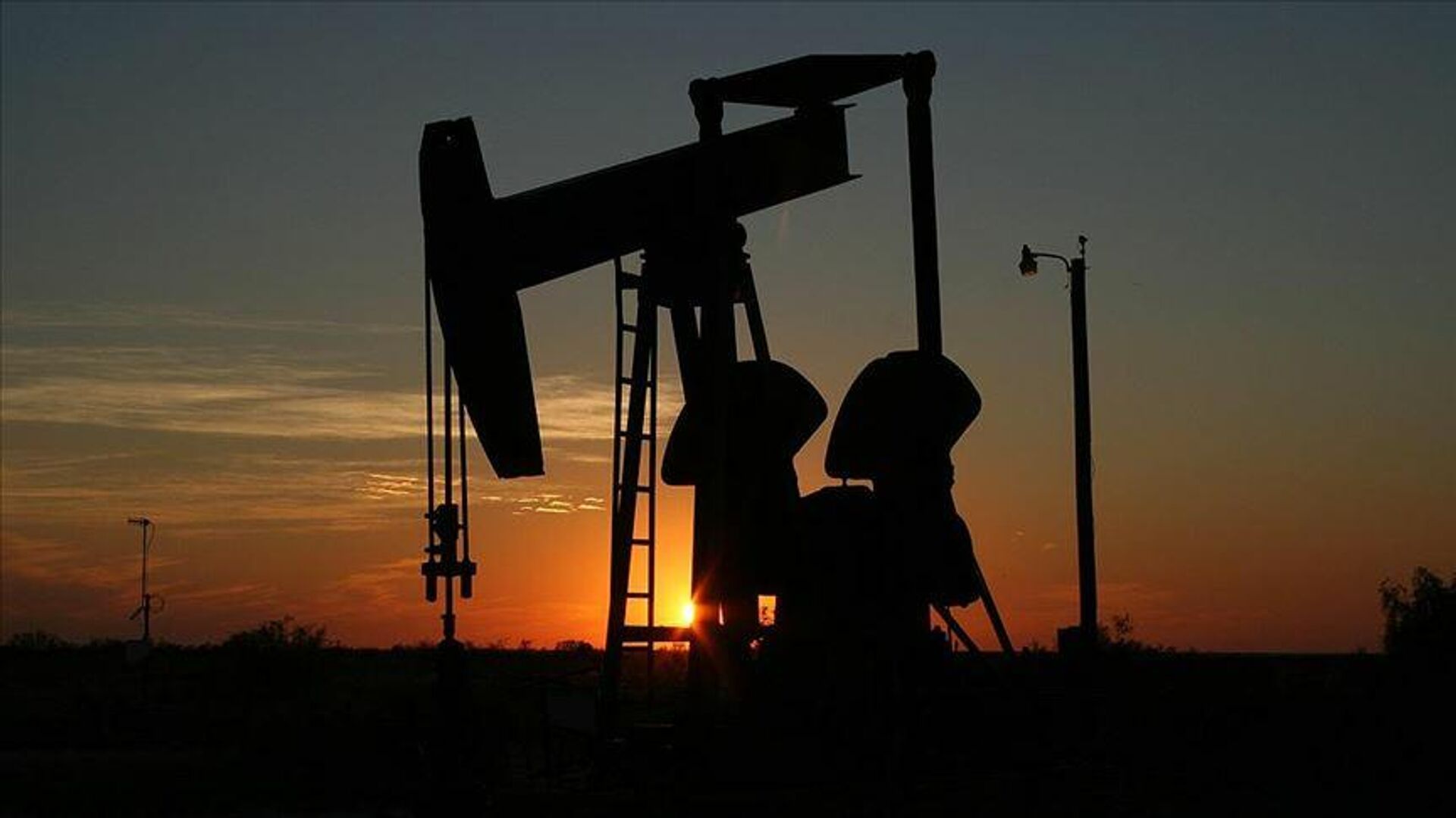 Brent petrolü 2021’den bu yana ilk kez 62 doların altına düştü
