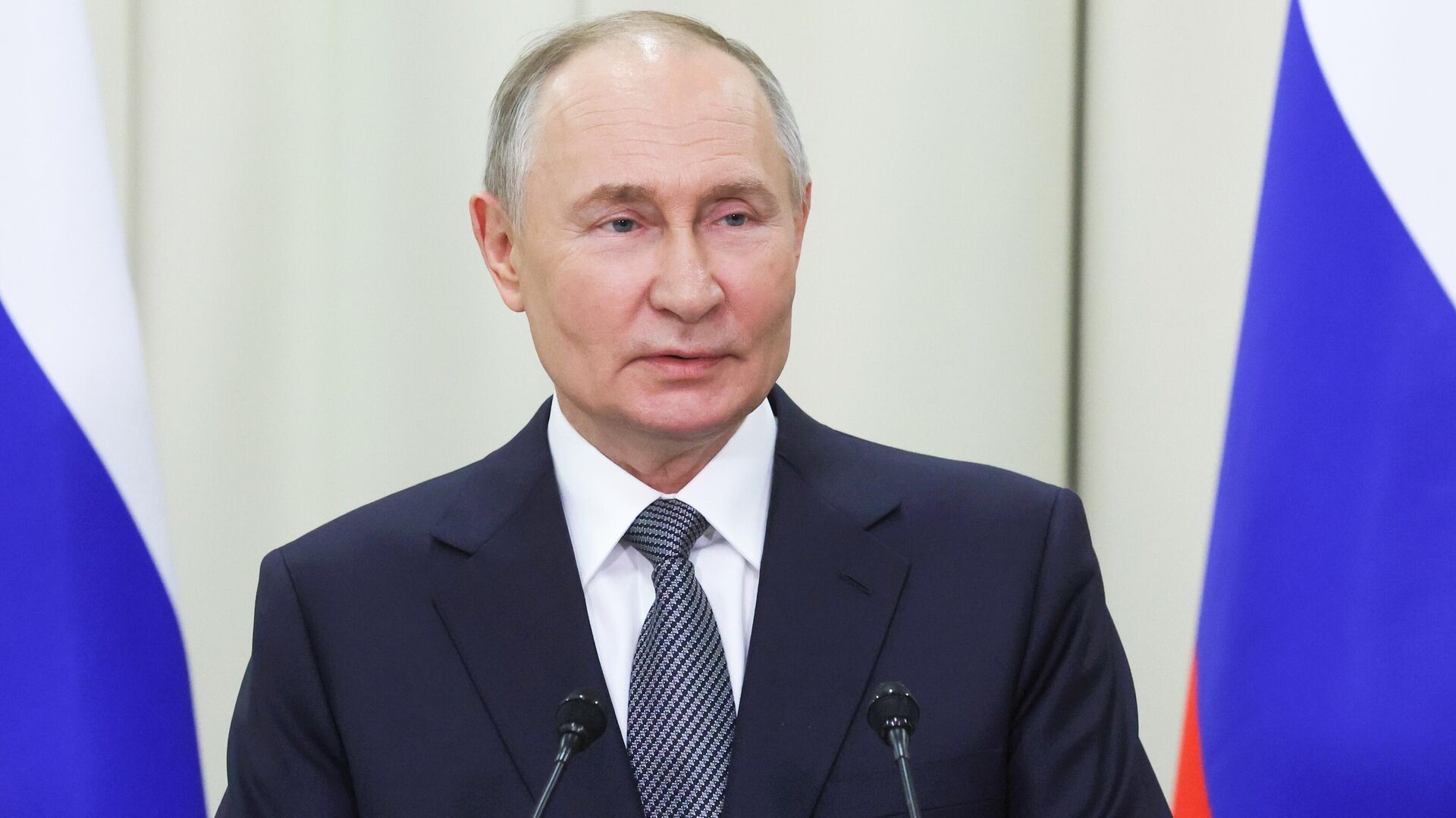 Putin: Büyük Vatanseverlik Savaşı’ndaki zafer Sovyet halkının zaferidir