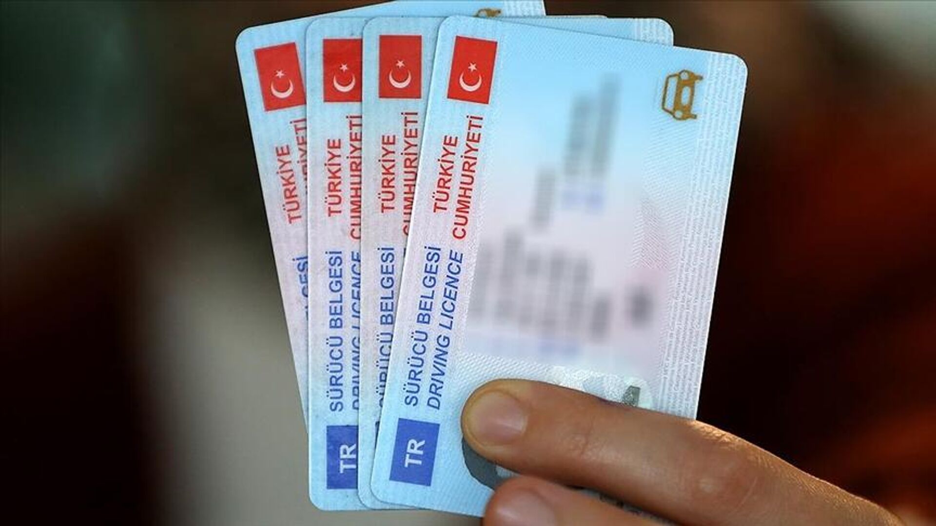 Trafik cezalarında değişiklik yolda: Bunu yapanların ehliyetine el konulacak
