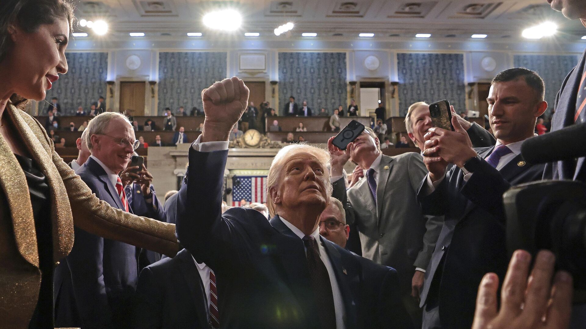 Trump: ABD vergiler sayesinde rekor paralar kazanıyor, enflasyon ve fiyatlar düştü
