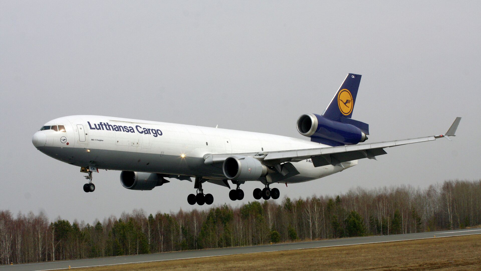 Acil kod kullandı, felaketten dönüldü: Pilot bayılınca Lufthansa uçağı otomatik uçtu