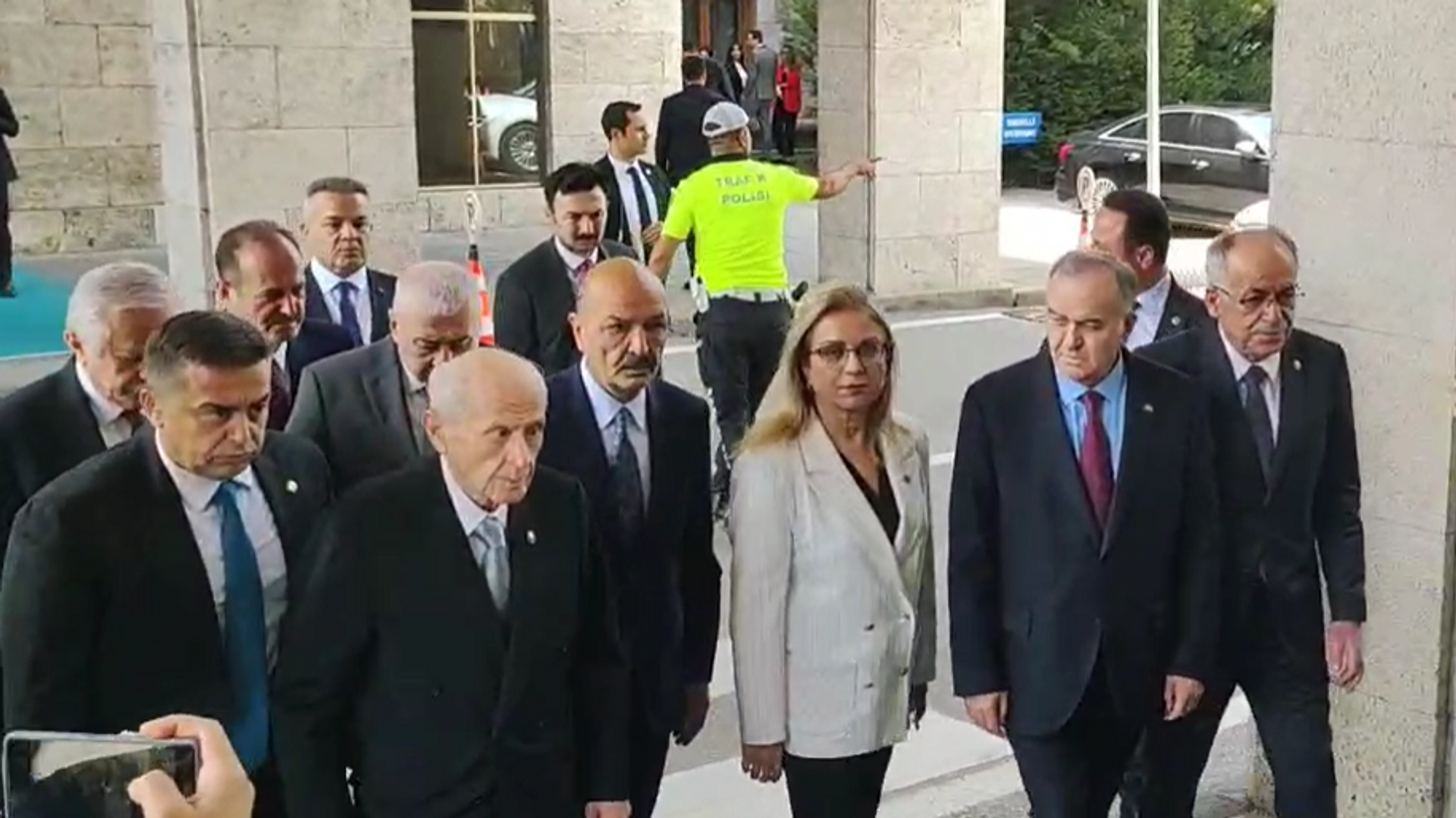 Bahçeli’den DEM Parti’ye taziye ziyareti: Sırrı Süreyya Önder için TBMM’de düzenlenen programa katılıyor